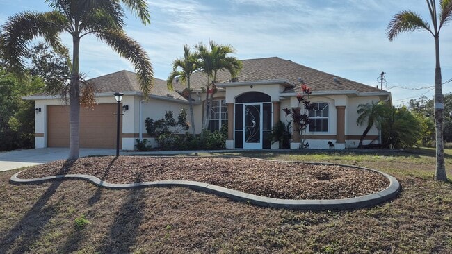 Building Photo - 8171 Rocliff Ave