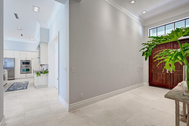 Foto del edificio - 3400 NE 6th Dr