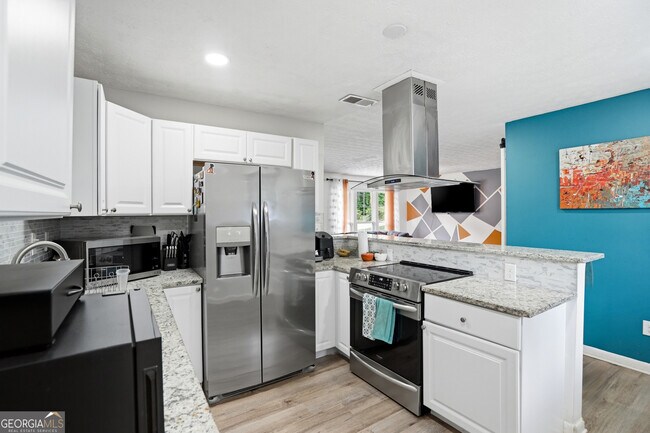 Foto del edificio - 405 King Arthur Ct