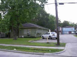 Building Photo - 131 Houston Ave