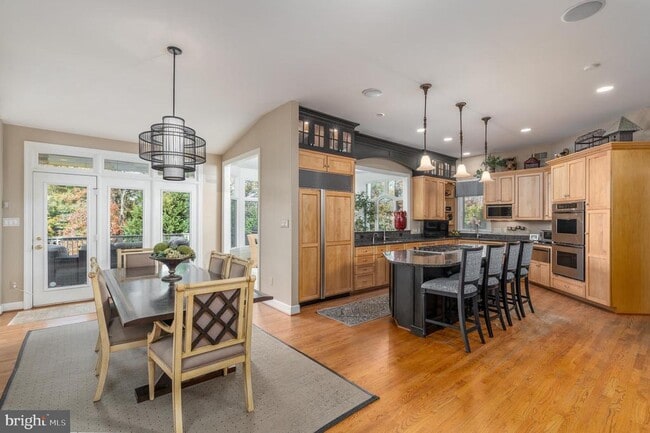 Building Photo - 7818 Crownhurst Ct