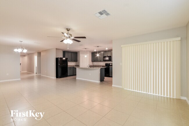 Foto del edificio - 482 Haversham Rd