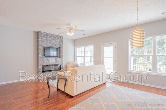 Building Photo - 4358 RIVERGATE DRIVE