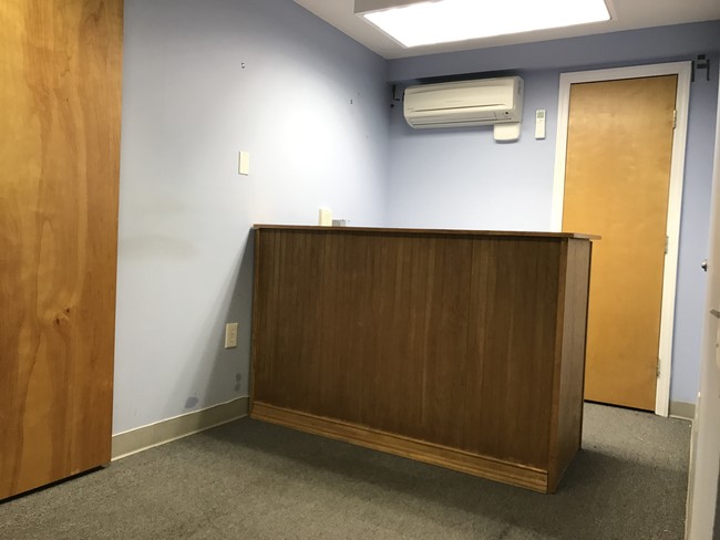 Waiting Area 1 - Asbury
