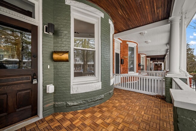 Foto del edificio - 3539 Roland Ave