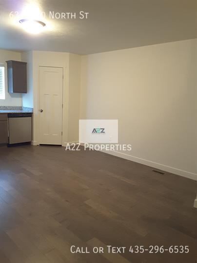 Foto del edificio - 63 E 670 N St