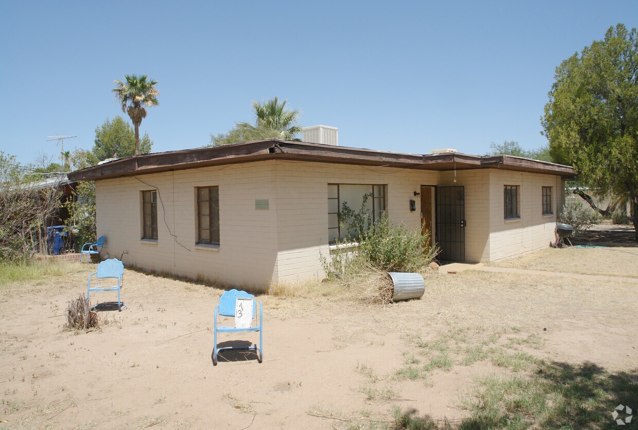 Foto principal - 3437-3443 E Camden St