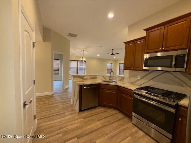 Foto del edificio - 2073 Raleigh Dr