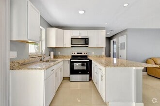 Building Photo - 212 Palmetto Dr