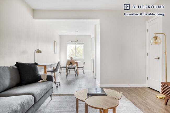 Foto del edificio - 524 N Juanita Ave