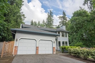 Building Photo - 1924 223rd Ave SE