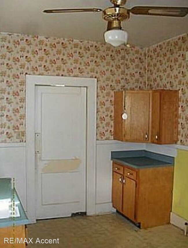 Foto del edificio - 2 br, 1 bath House - 1501 E. 33rd. St.