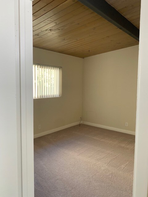 Building Photo - 1100 S Marengo Ave