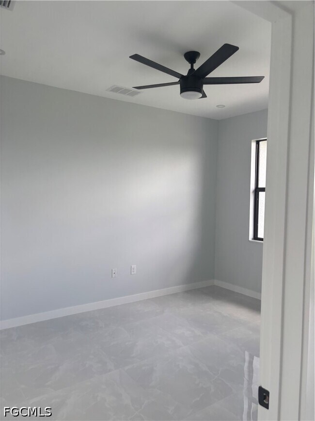 Foto del edificio - 1314 NW 14th Ave