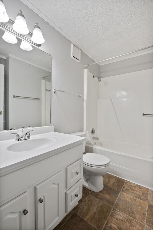 Interior Photo - Independence Village, Reynoldsburg, OH