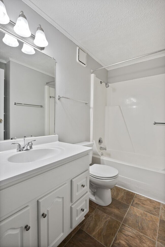 Interior Photo - Independence Village, Reynoldsburg, OH