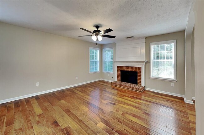 Foto del edificio - 1045 Winthrope Chase Dr