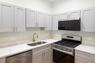 Building Photo - 5032 S Princeton Ave