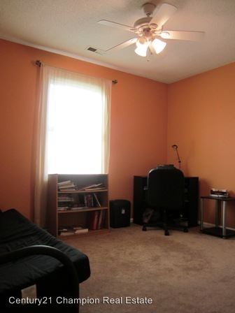 Building Photo - 417 Foxtrace Ln