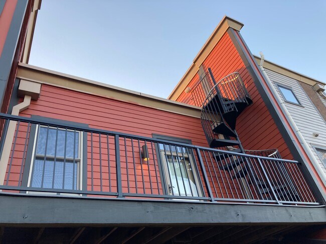 Building Photo - 2453 N Delaware St