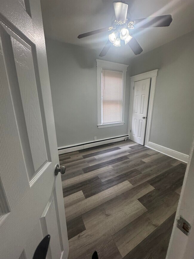 Foto del edificio - 40 Wegman Pkwy