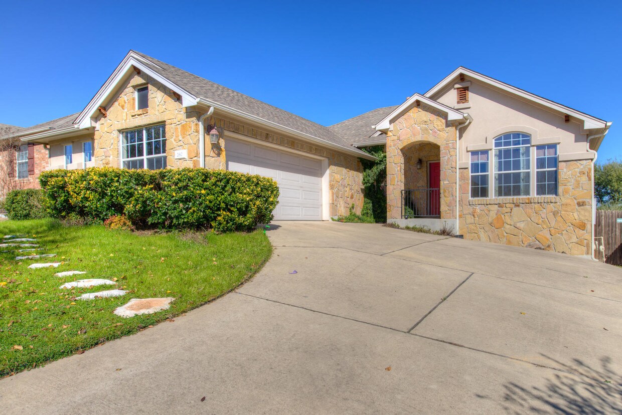 Foto principal - 260 Kensington Ln