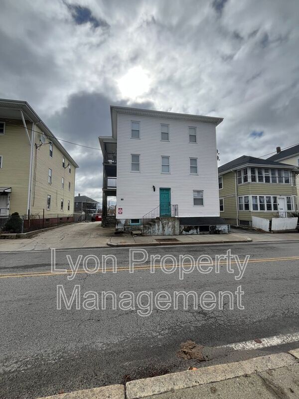 Foto principal - 276 Hunt St