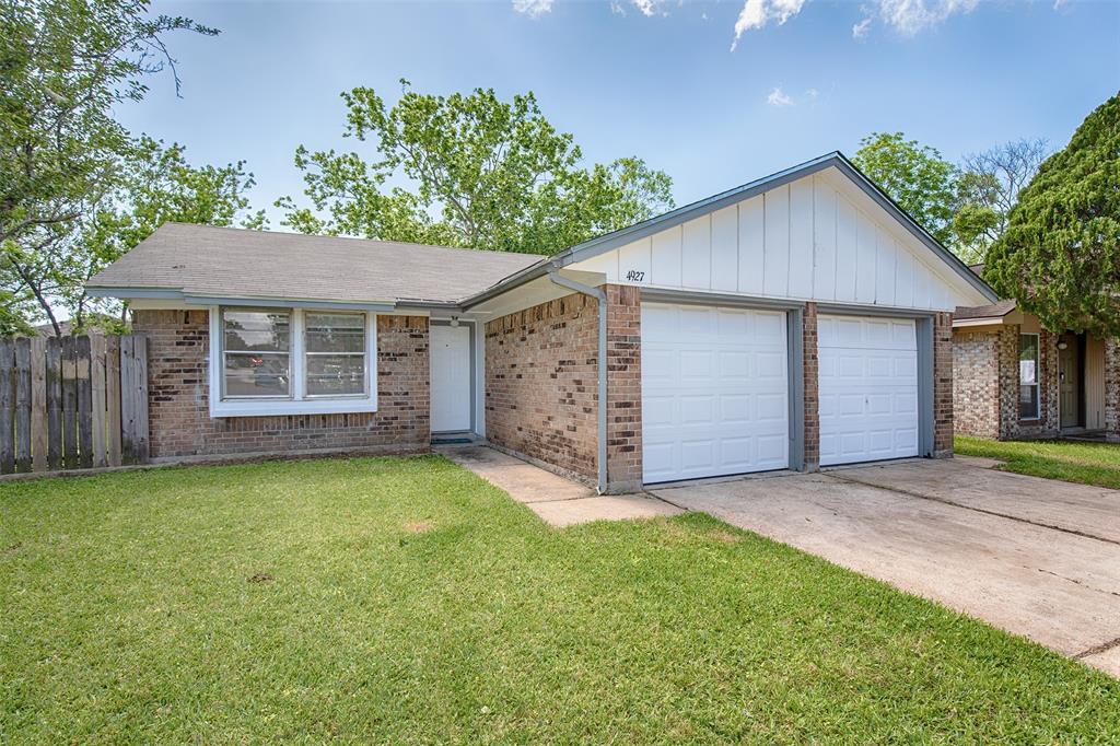 4927 Redfish Reef Dr, Bacliff, TX 77518 House Rental in Bacliff, TX