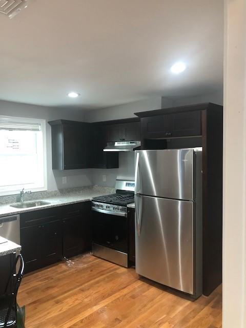 Foto del edificio - 159-161 Russo St