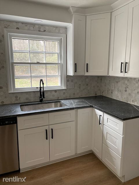 Foto del edificio - 5 br, 3 bath House - 3321 Elm Creek Drive