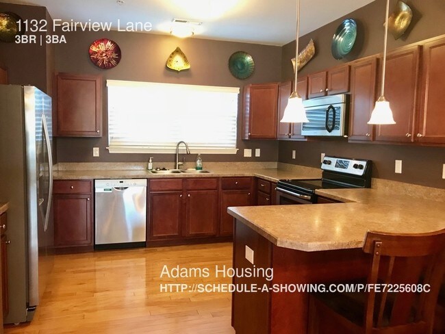 Building Photo - 1132 Fairview Ln