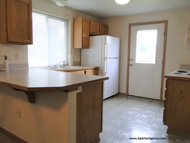 Foto del edificio - 16114 93rd St E