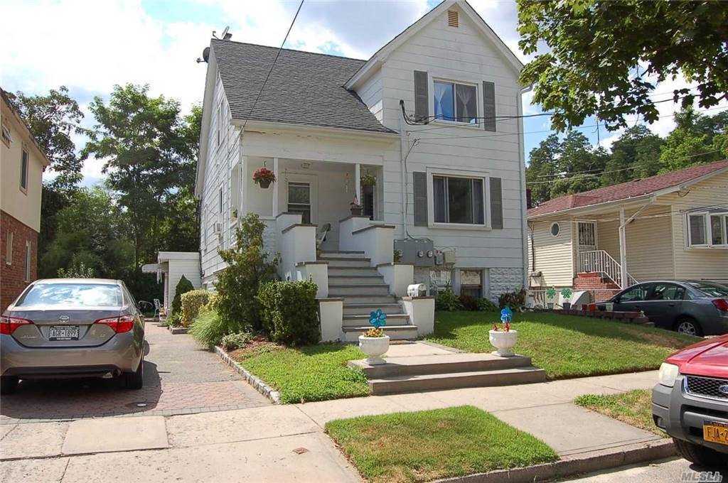 Primary Photo - 79 Edgewood Rd