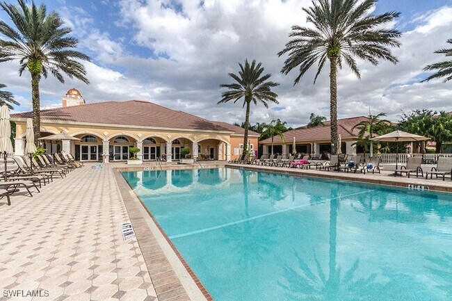 Foto del edificio - 538 Avellino Isles Cir