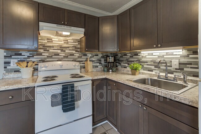 Foto del edificio - 4119 Richmond Hwy