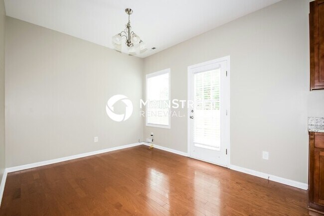 Building Photo - 3 Bedroom Pet-Friendly Home in Durham, NC with Main Street Renewal