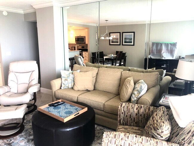 Building Photo - 5440 N Ocean Dr