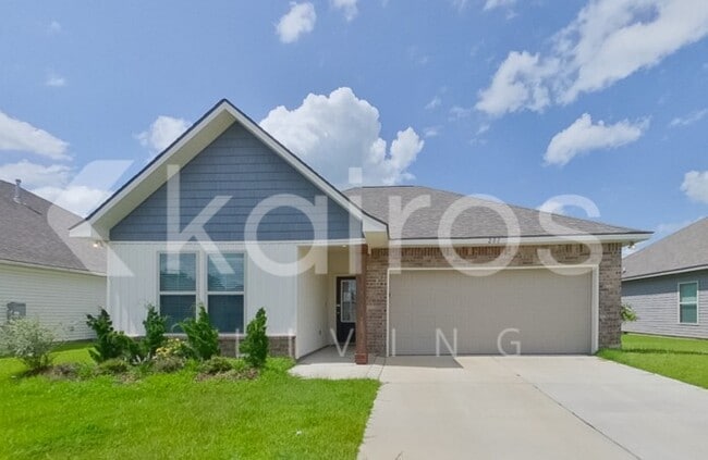 Building Photo - 201 Salvat Dr