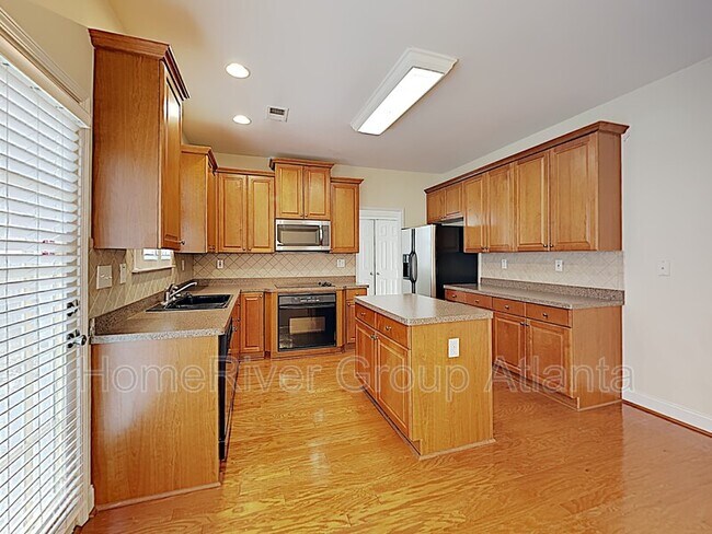 Building Photo - 1985 Barrett Knoll Cir