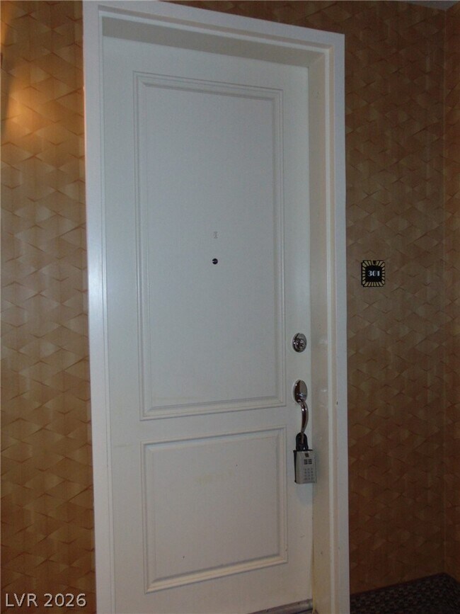 Foto del edificio - 44 E Serene Ave