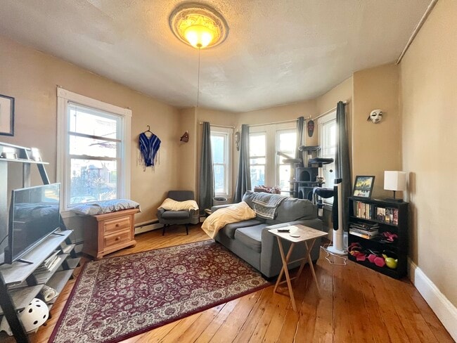 Foto del edificio - 188 Highland St