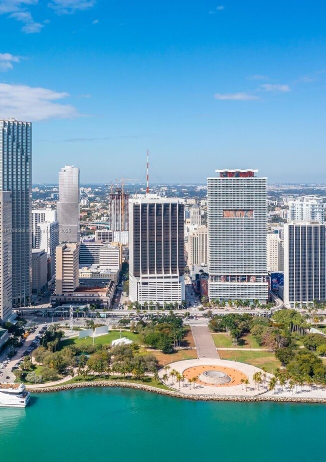 Foto del edificio - 50 Biscayne Blvd