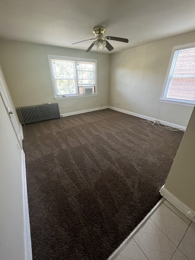 Foto del edificio - 231 Oakwood St SE
