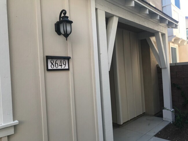 Foto del edificio - Luxury home 4Bedroom 3.5Bathroom in Chino