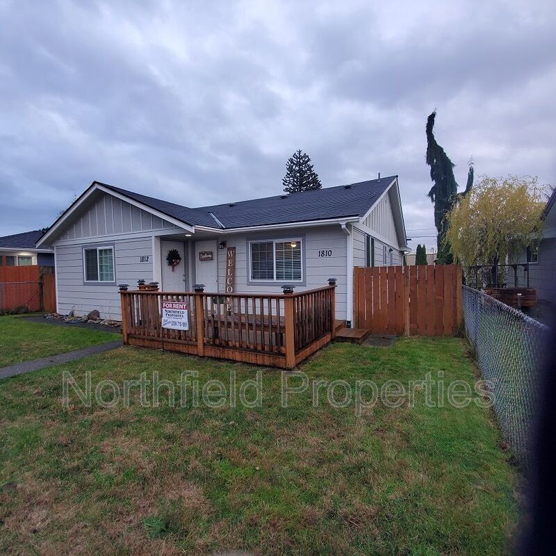 1810 5th St, Marysville, WA 98270 Condo for Rent in Marysville, WA