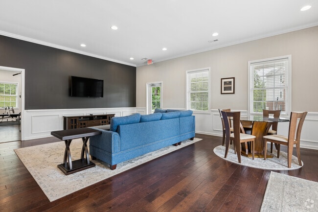 Clubhouse - Mill's Crossing