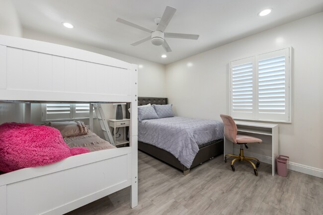 Foto del edificio - 1614 Marion Way W