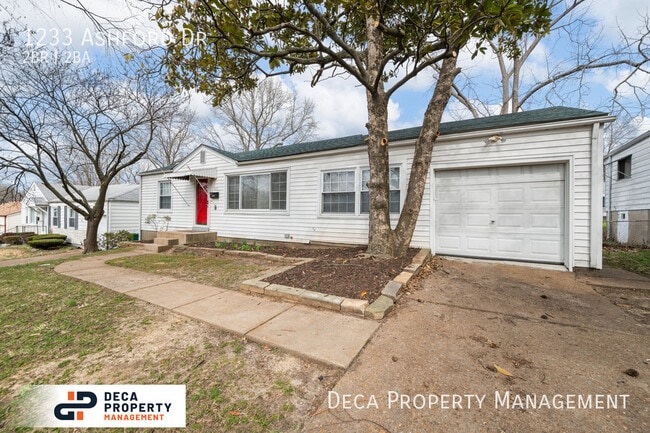 Building Photo - 1233 Ashford Dr
