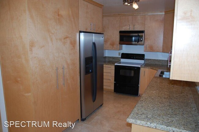 Building Photo - 2 br, 2 bath House - 1220 Coast Village Ro...