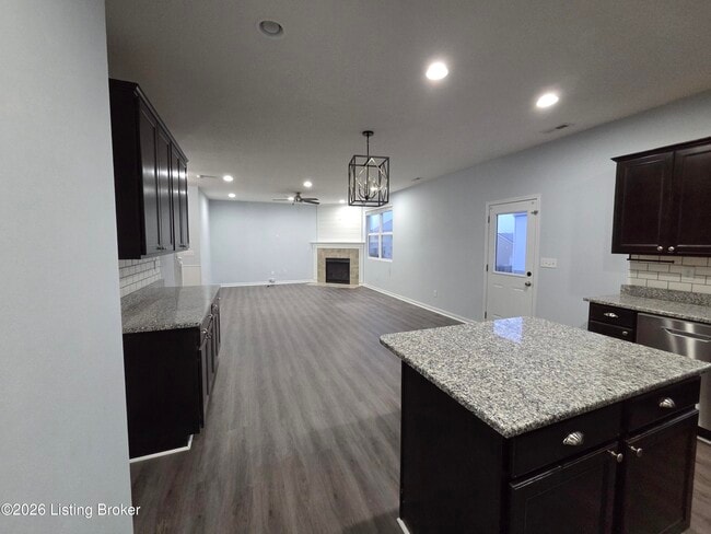 Foto del edificio - 272 St Regis Dr